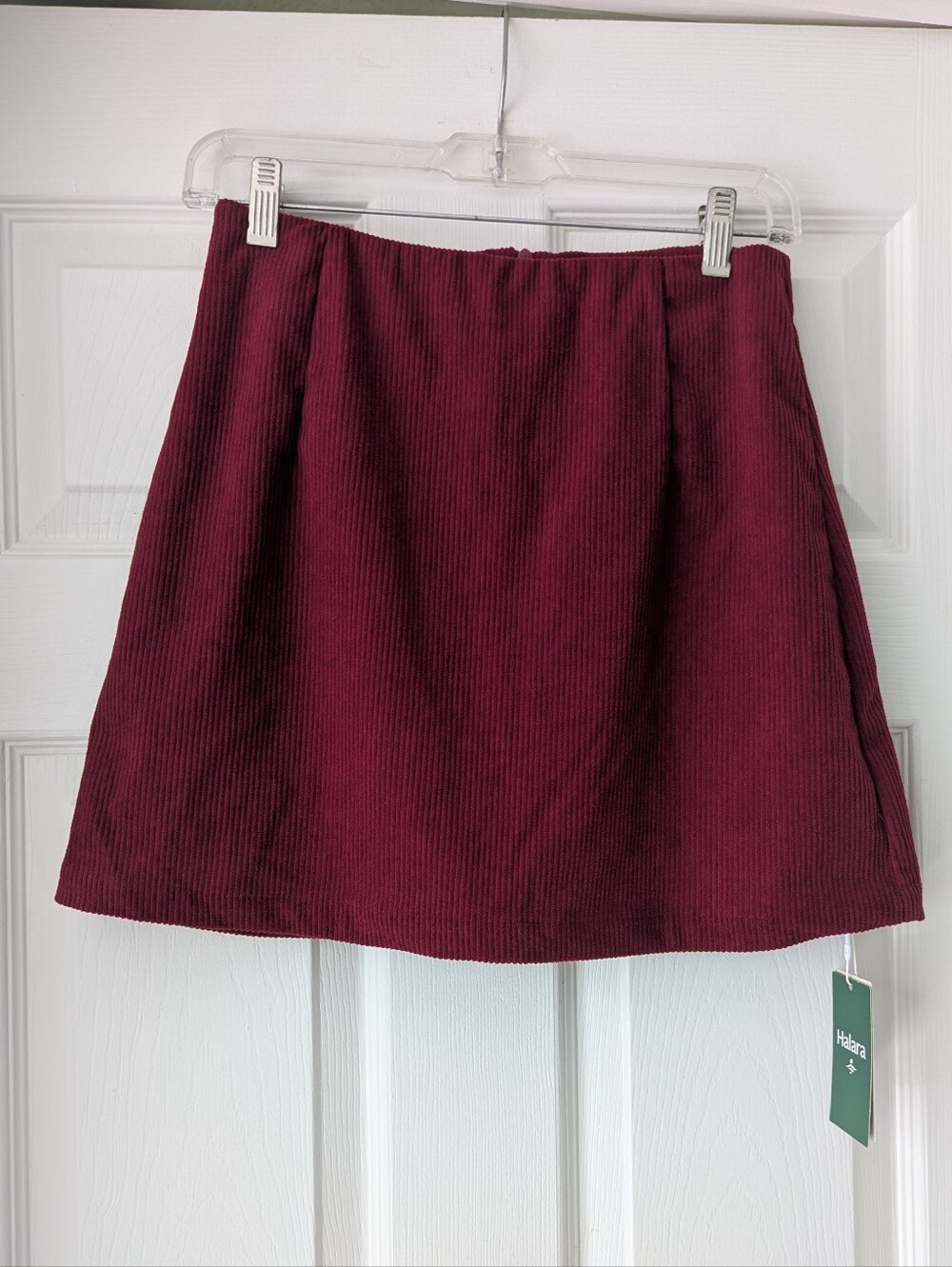 NWT Halara Burgundy Corduroy Mini Skirt
